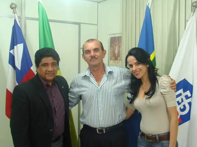 Presidente da FBF, Ednaldo Rodrigues, Presidente da Liga de Porto Seguro, José Bento e a Subdiretora Técnica da FBF, Taíse Galvão